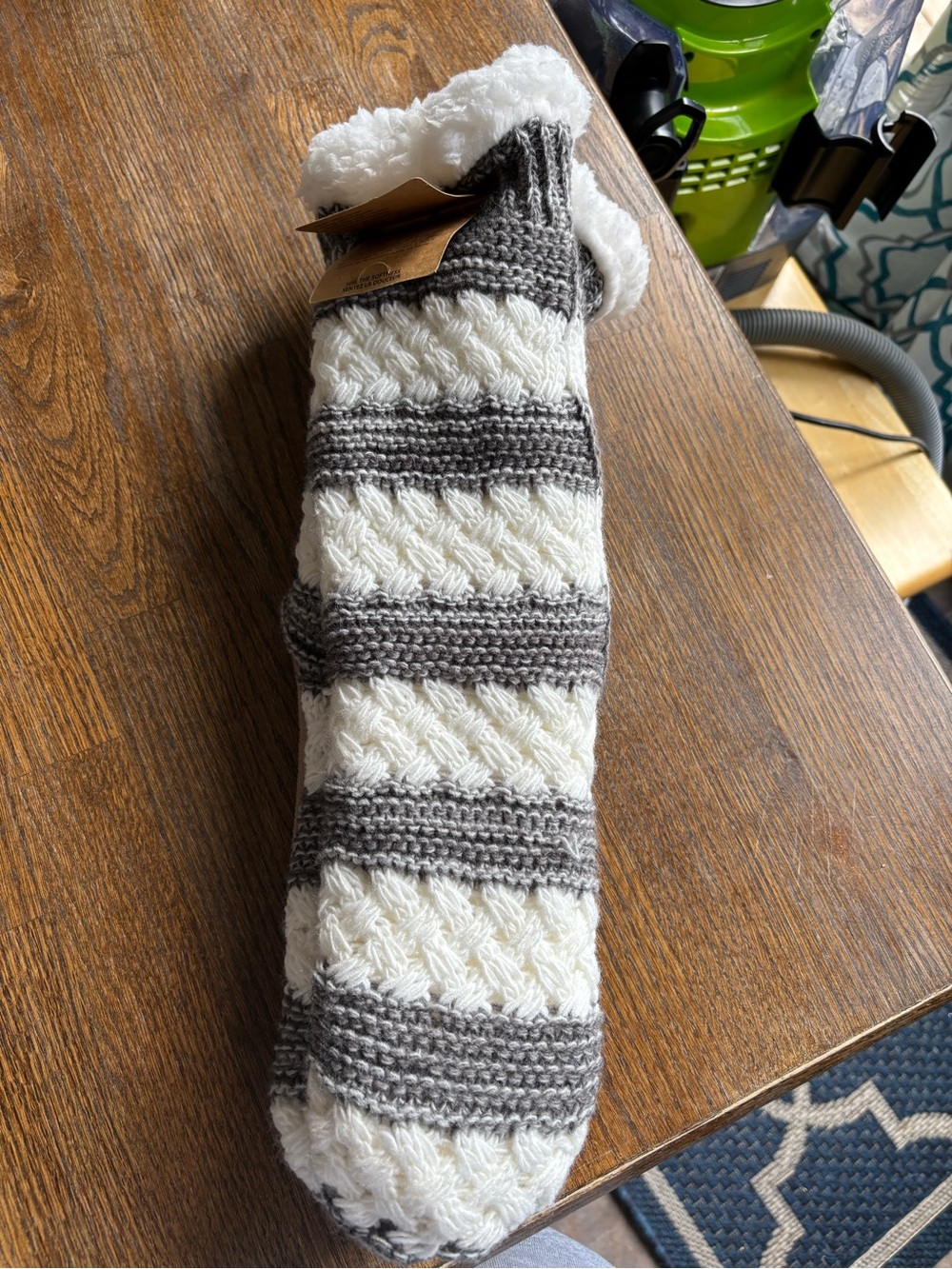 Cozy Women's Cream and Gray Knit Slipper Socks